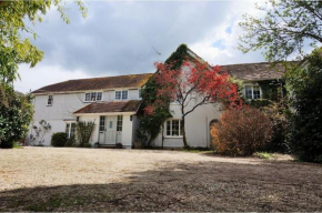 Entire Home, Child Okeford, Dorset - sleeps 10